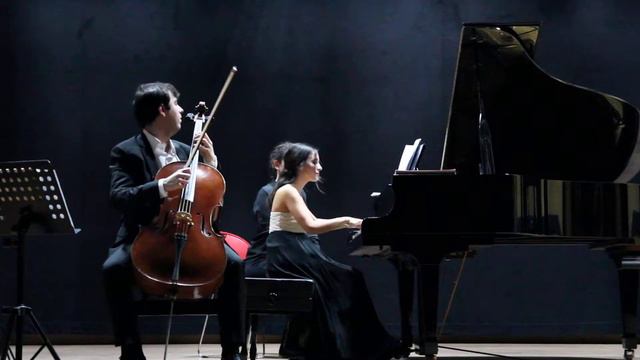 Falla   Suite Popular Española   I  Paño Moruno Dúo Bolón-Maldonado