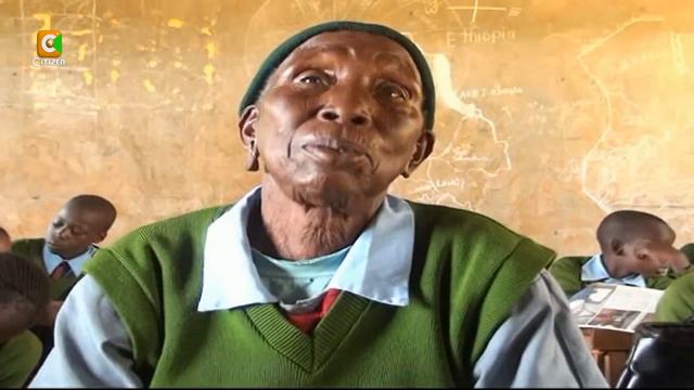 90 Year Old Granny In School смотреть онлайн