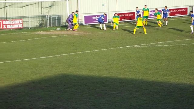 Ramsbottom's Oates is foiled by the feet of Barwell's Castle смотреть онлайн