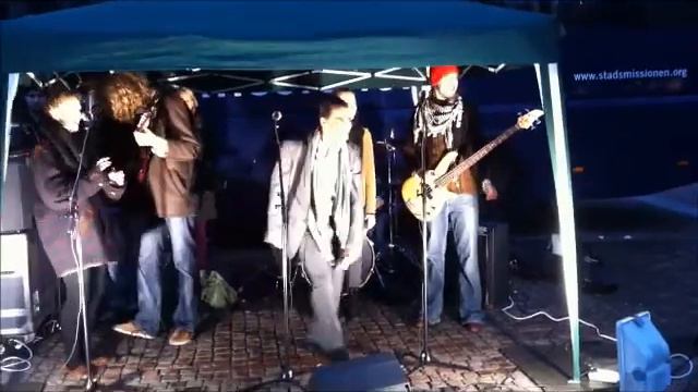 Hemlösas natt - Frieri (marriage proposal) смотреть онлайн
