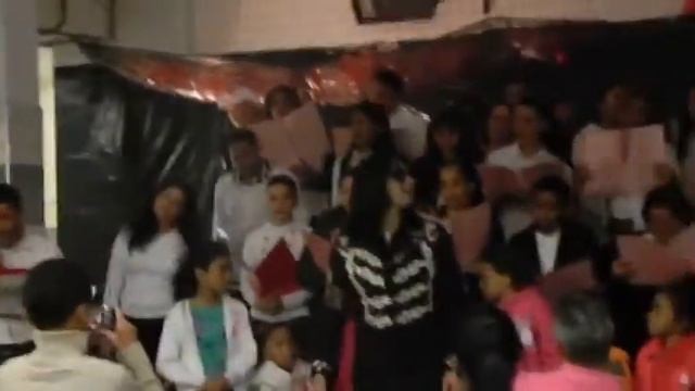 Coral Ensaiado Por Gilfer No Festival De Talentos  Escola Paulo Setubal