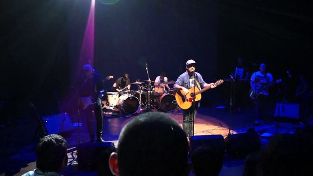 Ir  - La Saga Con Irvin Carballo (Teatro Solis 23/12/2015)