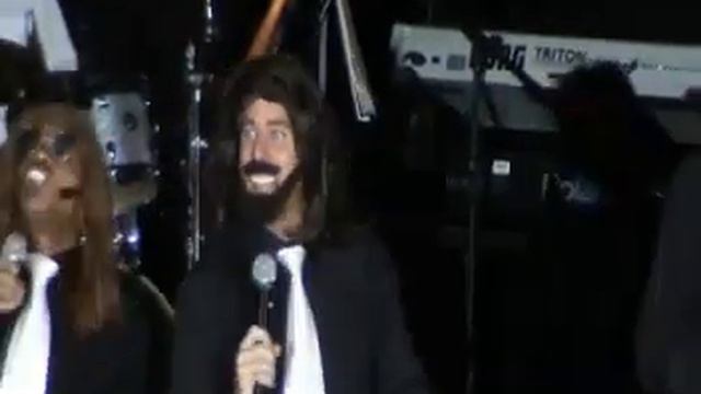 Bee Gees Comedy смотреть онлайн