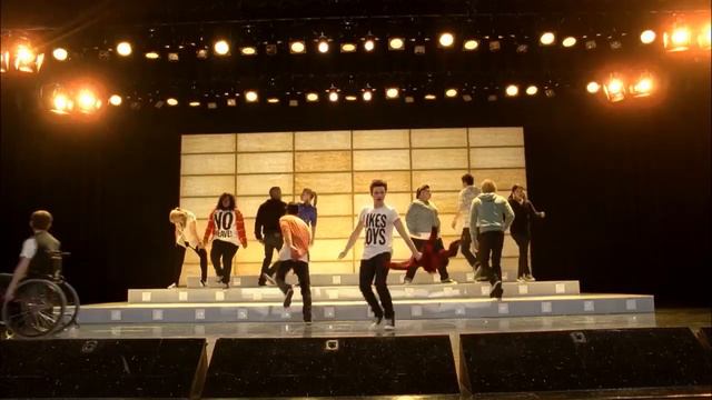 Born This Way - Glee Cast - Chris Colfer, Amber Riley & Jenna Ushkowitz смотреть онлайн