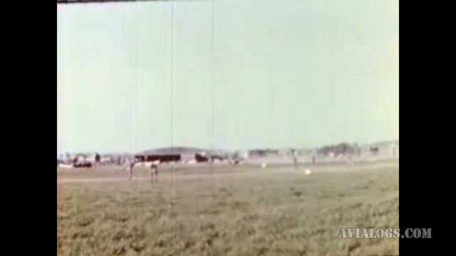 German pilots surrender to USAAF - May 1945 смотреть онлайн