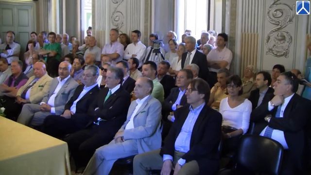 Commemorazione Prof. Gianfranco Miglio decennale della scomparsa, intervento Umberto Bossi смотреть онлайн