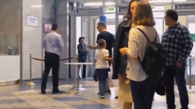 Edward Bil - ЛУЧШИЕ ПРАНКИ В ИСТОРИЮ смотреть онлайн