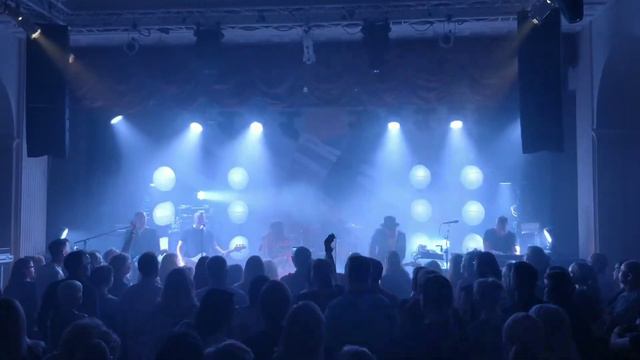 Irina - Pokka @Casino Helsinki Eturivin keikka смотреть онлайн