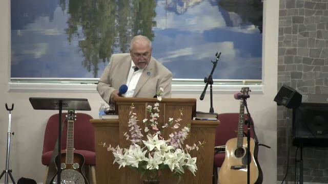 What a Life, What a Death, What a Resurrection! - Pastor Tom Holt смотреть онлайн