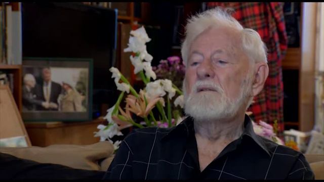 Uri Avnery - Becoming the PLO’s conduit of their peace plans (213/315) смотреть онлайн