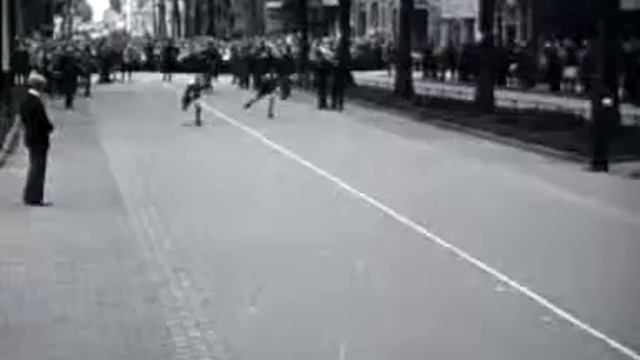 Rolschaatswedstrijd in Beverwijk (1928) смотреть онлайн