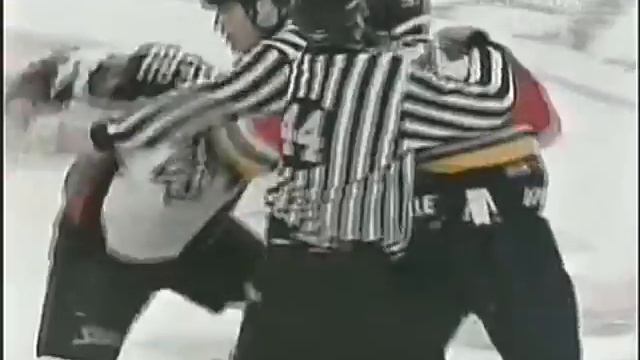 Ed Jovanovski vs Wayne Primeau смотреть онлайн