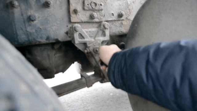 Дальнобой.48 / Обзор Freightliner FLB / Терминатор смотреть онлайн