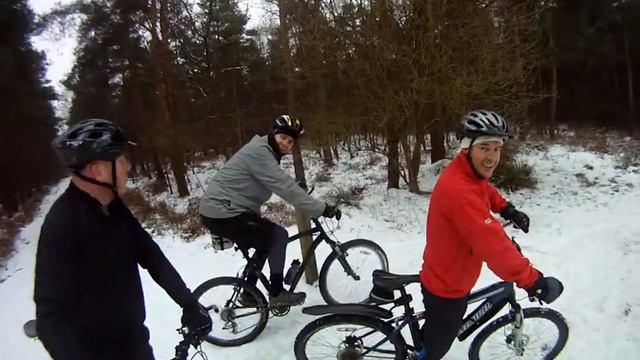 Snowy MTB In Broxbourne Woods
