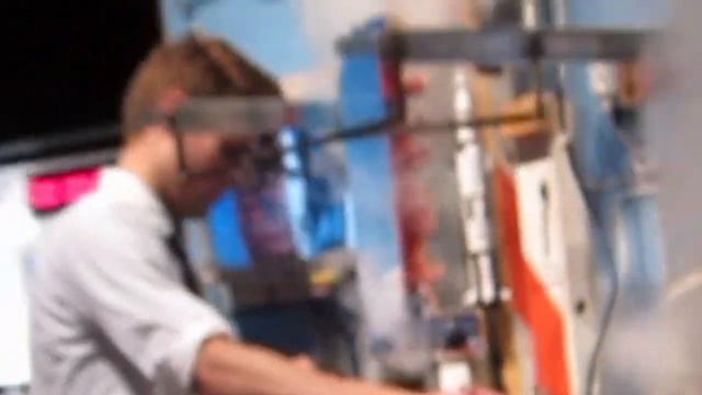 Tom Sachs' Martians смотреть онлайн