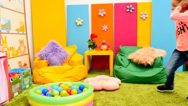 Nerf çocuk Oyunları. Blaster Ile Doktordan Savunuyoruz! Oyun Videoları