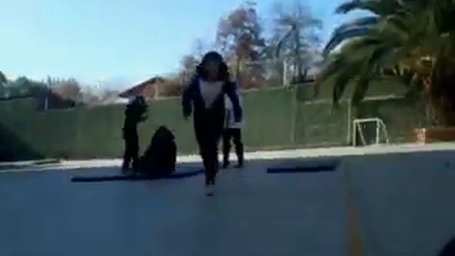 corre cachulo... смотреть онлайн