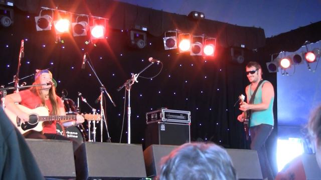 Minnie Marks - Jack In The Box at Bluesfest 2011
