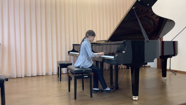 "Прелюдия" автор Г. Пахульский, исполняет Кулинченко Елизавета смотреть онлайн