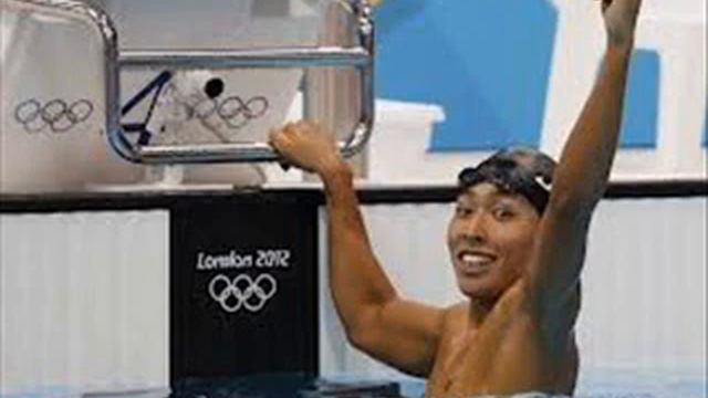 Kosuke Hagino With Asian Record to Lead 400 IM HD; Phelps Underperforms 2012 London Olympics смотреть онлайн