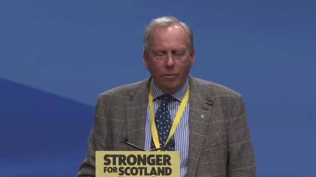 SNP DMG: Dennis Robertson смотреть онлайн