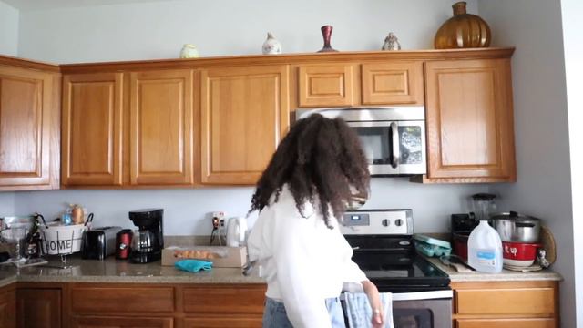 VLOG | Summer Closet Cleanout, School Day @ The Library, & Braid Out Results!