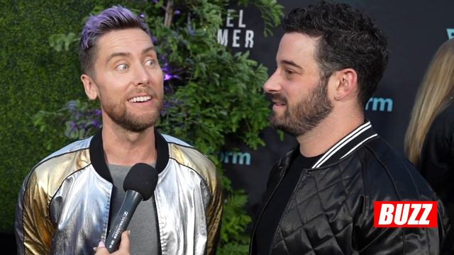 Lance Bass and Michael Turchin talk 90's, Pride in West Hollywood, and the Dodgers смотреть онлайн