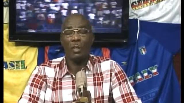 ''Frantz Décembre''Entraineur Du Valencia.