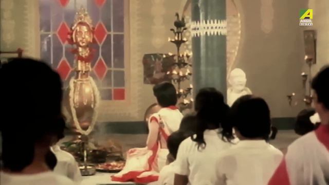 Mangal Deep Jwele | Pratidan | Bengali Movie Song | Bappi Lahiri смотреть онлайн