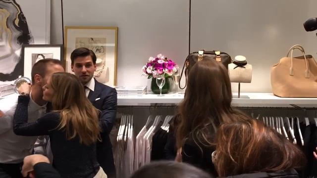 Olivia Palermo Banana Republic Pop Up Shop Event In NYC 2.9.2017