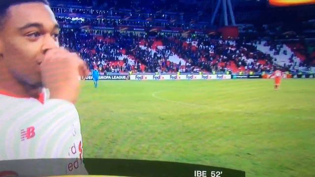 Jurgen Klopp celebrates with Jordan Ibe! смотреть онлайн