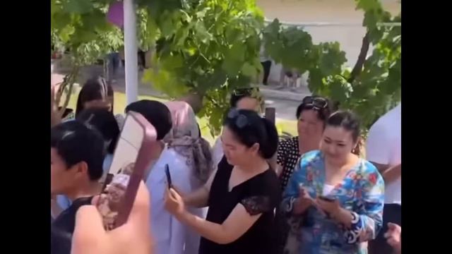 Мурадил Данияровдун үйлөнүү тою болуп өттү