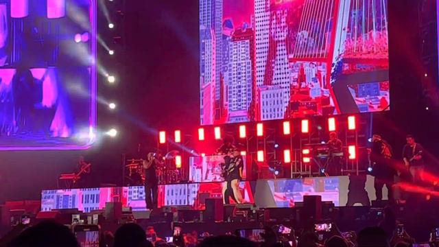 Justin Quiles Ft Blessd - Medallo ( Festival Halloween - Lima Perú 2022)