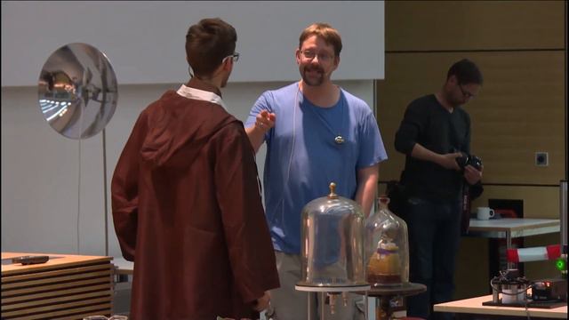 Science Fiction und Physik - Kinder-Uni Rostock 25.04.2018 смотреть онлайн