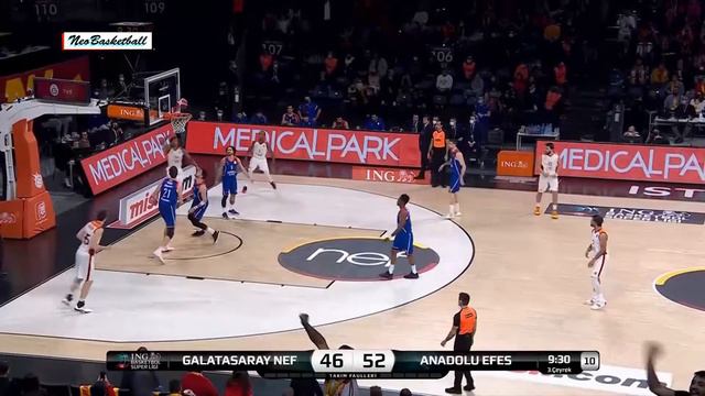 #1 Dee Bost (Galatasaray NEF vs. Anadolu Efes) Triple-Double! смотреть онлайн