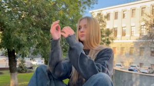 ..время тянется голосом..🖇️🫀🌃