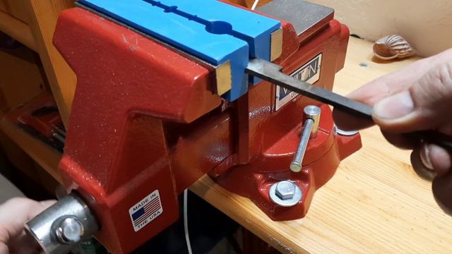 ФАЛЬЦГЕБЕЛЬ Двойной смотреть онлайн