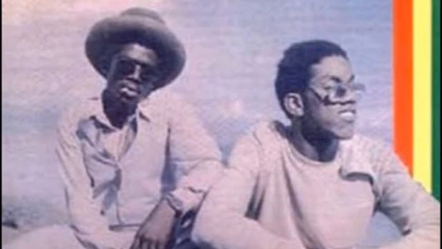 Frankie Paul & Cocoa Tea – Pass The Tu Sheng Peng Combo - City Lock Sound (Dubplate) смотреть онлайн