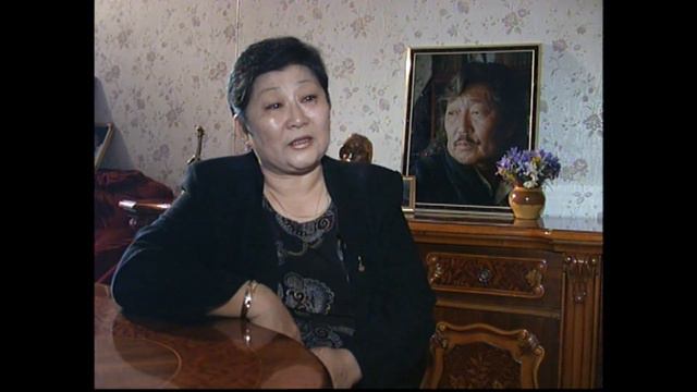 Жарасқан Әбдірашев. "Ақын кетіп барады..." Өлеңді оқыған: Нәзігүл Әбдіраш келіні смотреть онлайн