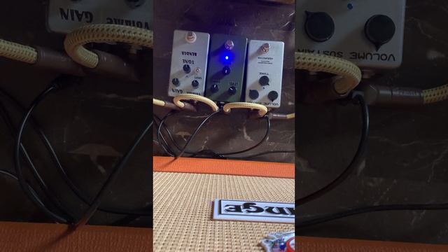HIZUMIDAS FUZZ WAR TONE BENDER QUICK TONE TEST смотреть онлайн