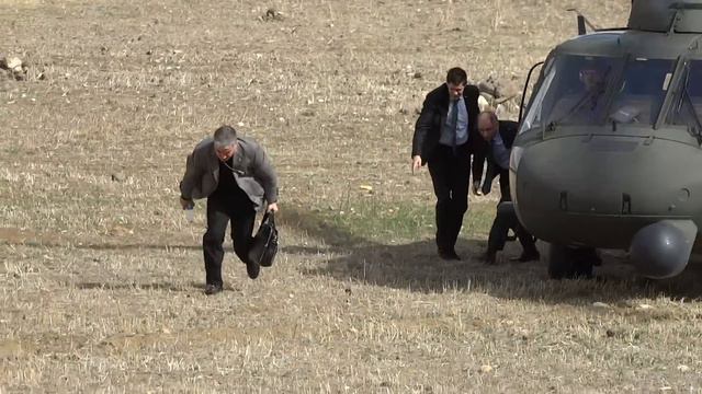 İçişleri Bakanı Efkan Ala Olur İlçesine Helikopterle Geldi смотреть онлайн