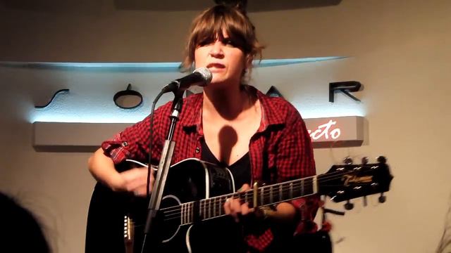 Boza - Octubre смотреть онлайн