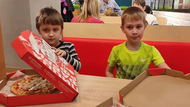 Презентация пицц от Ильи и Захара смотреть онлайн
