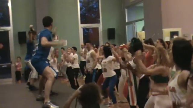 #ItalyLoveZumba parte 10 Marco Pallotta смотреть онлайн