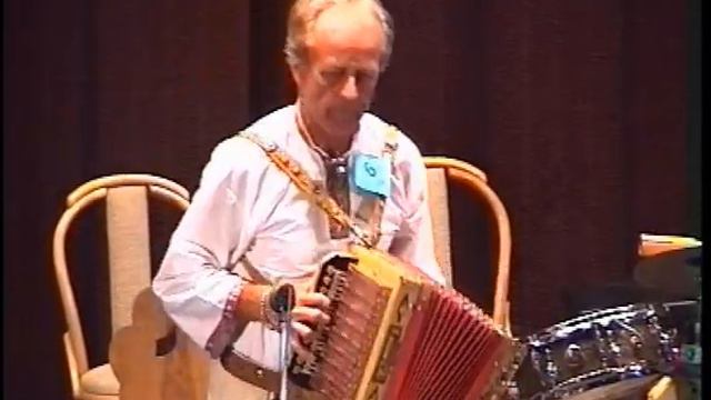 Heligonka, Josef Jendrušák ze Žiliny a jeho 100letá heligonka ve skladbách Moje premilené jahody a смотреть онлайн
