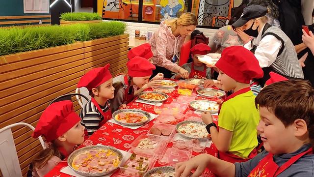 делаем пицуууу смотреть онлайн