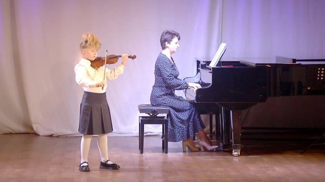 05 Корейская народная песня (обр.Син До Сона), исп. Катя Толстикова смотреть онлайн