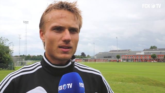 Landsholdsdrengene vender tilbage смотреть онлайн