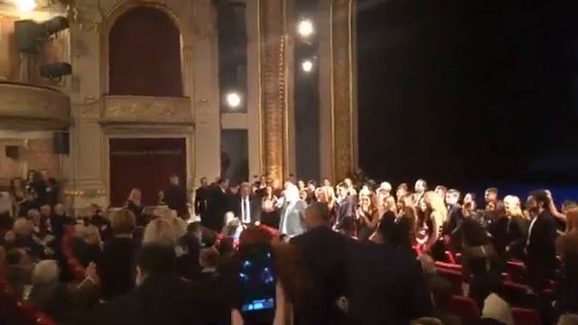 Краят на представлението в Народен театър „Иван Вазов“ – думи от Стефан Данаилов смотреть онлайн