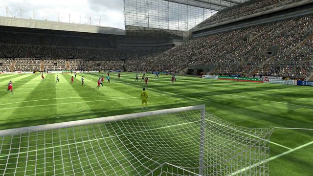 Гол с центра поля в FIFA 11 смотреть онлайн